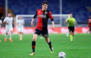 Genoa’da forma giyen Özbek golcü Şomurodov Juventus’un...