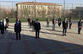 Gercüş’te bayrak töreni eşliğinde İstiklal...