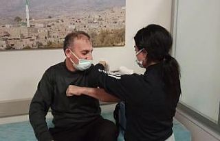 Gercüş’te korona virüs aşısına başlandı