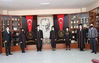 GKV’ IB Cemil Alevli Koleji’nde Mezuniyet Heyecanı