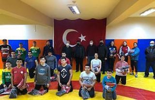 Gömeç’te ata sporu güreş heyecanı