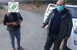 Güme ile kaçak avlanırken suçüstü yakalandı