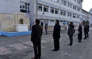Gümüşhane’de okullarda İstiklal Marşı okundu