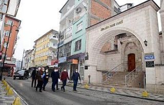 Gürkan, Akpınar’da incelemelerde bulundu