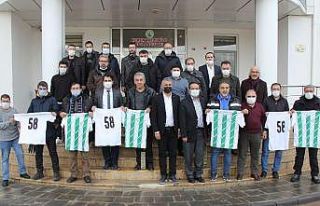 Hakan Genç: “3 Futbolcuyu kadromuza katacağız”