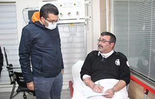 Hastanede güvenlik görevlisi bıçaklandı