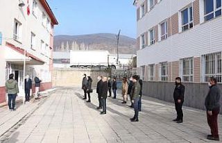 Hizan’da bayrak töreni