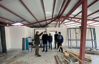 Hüyük Gençlik Merkezi inşaat alanında inceleme...