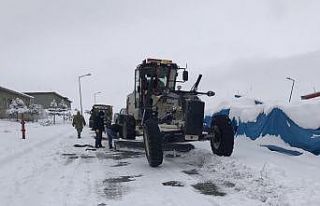 Iğdır’da kapanan köy yolları ulaşıma açıldı