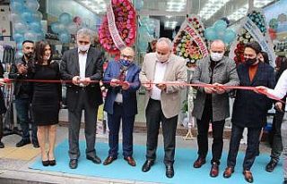 İhlas Mağazası 102’nci şubesini Turgutlu’da...