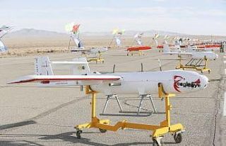 İran ordusu İHA tatbikatına başladı