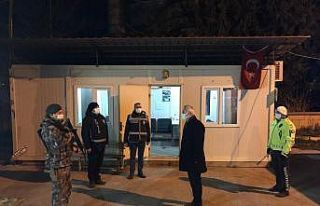 Isparta Valisi Seymenoğlu, yeni yıla görev başındaki...