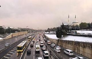 İstanbul’da 56 saatlik kısıtlama sonrası 15...
