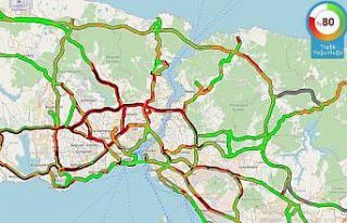 İstanbul’da kar trafiği, yoğunluk yüzde 80’e...