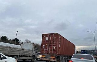 İstanbul’da yasağa uymayan ağır tonajlı araçlar...