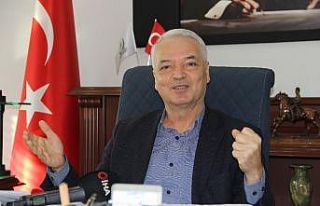 İstifa ettiği belediyeye başkan olarak döndü