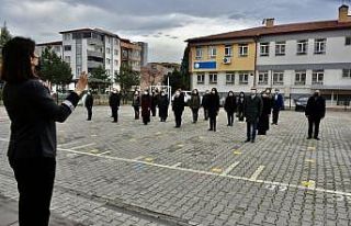 İstiklâl Marşı coşkuyla okundu