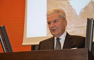 İzmir Ticaret Odasına 26 yıl başkanlık yapan...