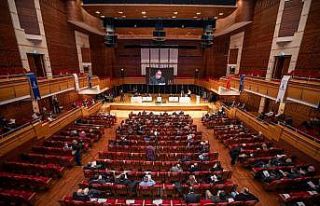 İzmir’de 108 bin esnafa yüzde 50 indirimli su