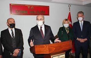 İzmir’de deprem sonrası yıkılan okullar birlik...