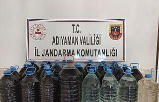 Jandarma 160 litre sahte içki ele geçirdi