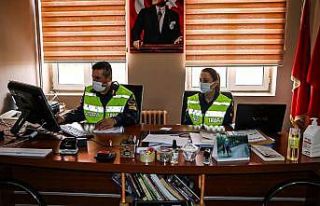Jandarma EBA’dan öğrencilere trafik dersi verdi