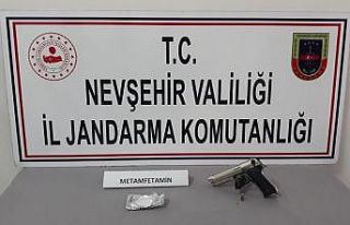 Jandarma uyuşturucudan 1 kişiyi gözaltına aldı