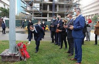 Kahraman şehide anma