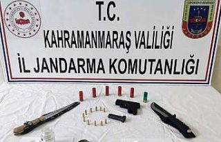 Kahramanmaraş’ta uyuşturucuya 3 gözaltı
