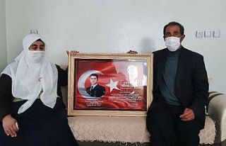Kanı yerde kalmayan şehidin ailesi sevinç gözyaşı...