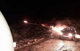 Kar Eğlencesi dönüşü vatandaşın yardımına...