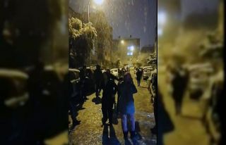 Kar gören Muğlalılar Corana’yı unuttu