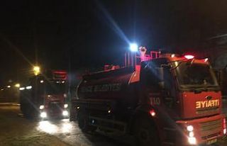 Karabük’te iki katlı ahşap ev alevlere teslim...