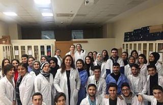 ‘Karekod Hemşirelik’ projesine birincilik ödülü
