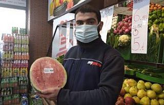 Karpuz 9 liralık kilo fiyatı ile tezgâhlarda