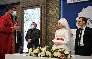 Kartepe’de 2020 yılında 605 çift evlendi