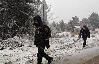 Kartepe’de kaybolan doktor için arama çalışmaları...