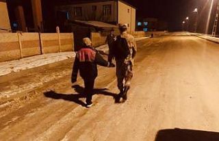 Kayıp çocuk evinden 5 kilometre uzakta bulundu