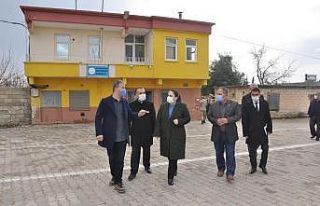 Kaymakam Demir köy okullarını inceledi