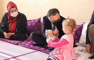 Kaymakam Koç ev ziyaretlerine devam ediyor