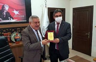 Kaymakam Soley’den yeni yıl jesti