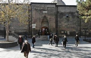 Kayseri merkezdeki camilerde sakinlik yaşandı