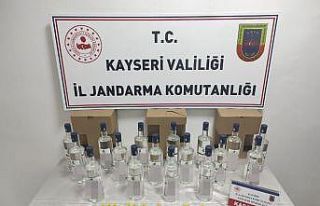 Kayseri’de 17 litre kaçak alkol yakalandı