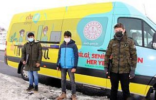 Kayseri’de 3 EBA aracı uzaktan eğitimde çocukların...