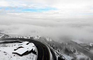 Kayseri’de görsel şölen, kent merkezi sis denizinde...