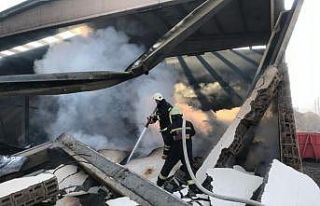 Kayseri’deki fabrika yangını 3 saatte kontrol...