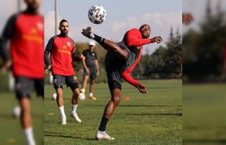 Kayserispor’da Fernandes kadroda
