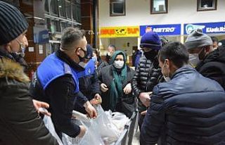 Kdz. Ereğli Belediyesi, terminalde bekleyen 300 yolcuya...