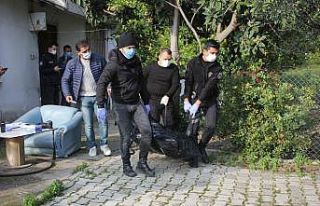 Kemer’de portakal ağacına asılı ceset bulundu