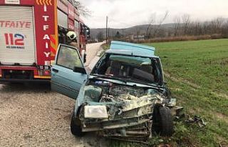 Kepsut’ta trafik kazası: 2 yaralı
